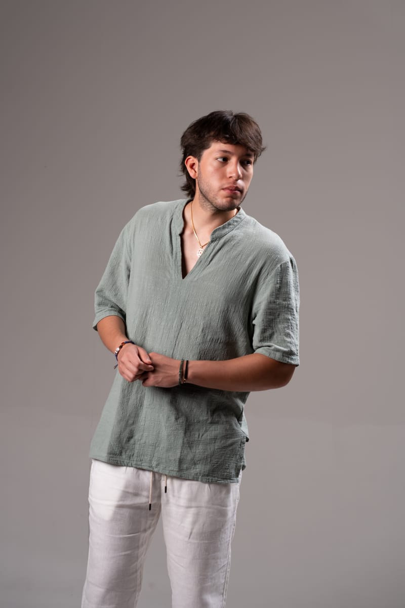 JVANZE studio portrait